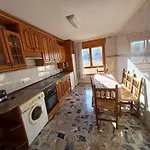Sol Ideal Familias . Lägenhet Munébrega