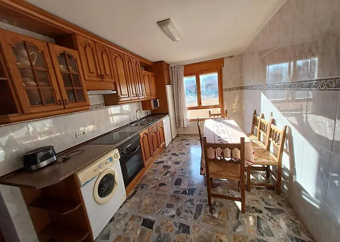 Sol Ideal Familias . Lägenhet Munébrega